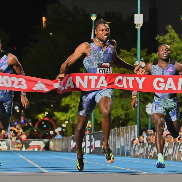 Noah Lyles caps a spectacular night of track and field with a win in the 150 m at the Adidas Atlanta City Games.