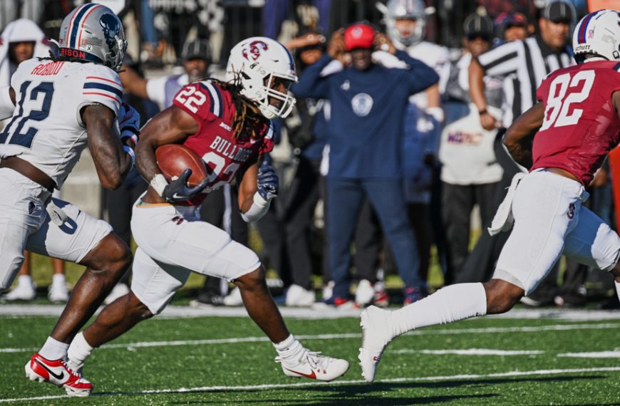 MEAC FB: Freshman Phenom Howell Leads SC State to Homecoming Victory