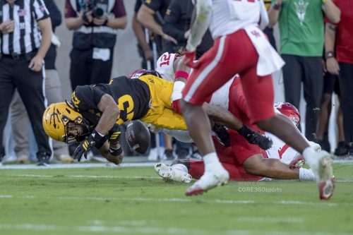 25ASUvHouston-9077 C360