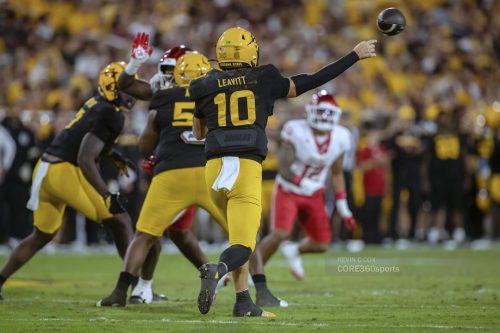 25ASUvHouston-9260 C360