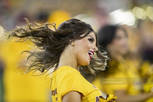 25ASUvHouston-9448 C360