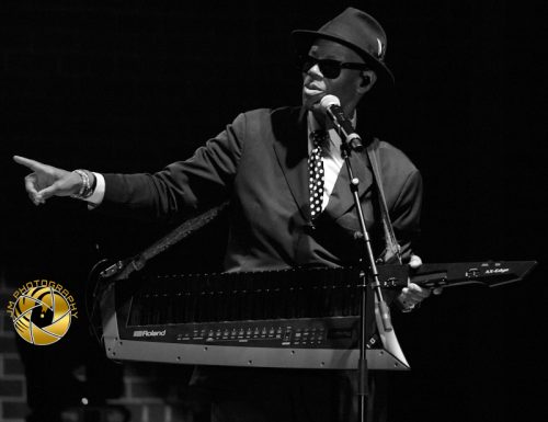 Music Icons Celebrate 40 Years of Hit Songs