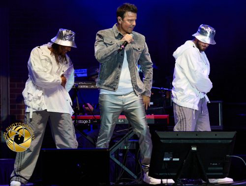 Music Icons Celebrate 40 Years of Hit Songs