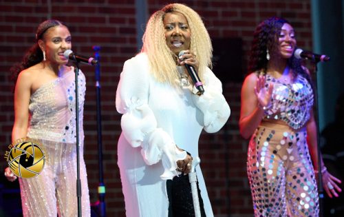 Music Icons Celebrate 40 Years of Hit Songs