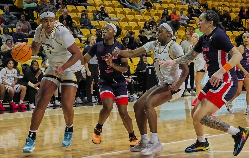 Tigers Claw Bears In Holiday Showdown